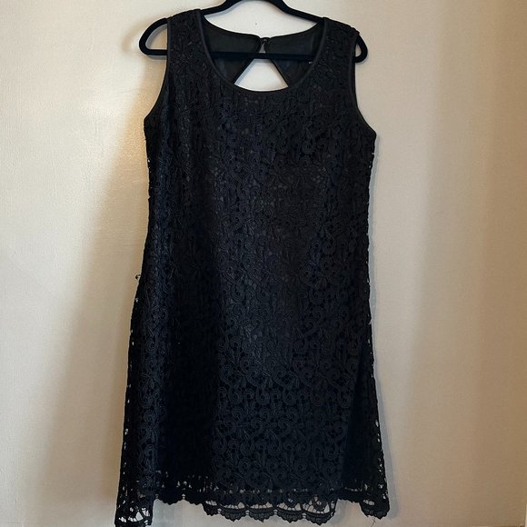 Sleeveless Black Lace Open Back Dress | R&M Richards--#74 - Picture 1 of 6